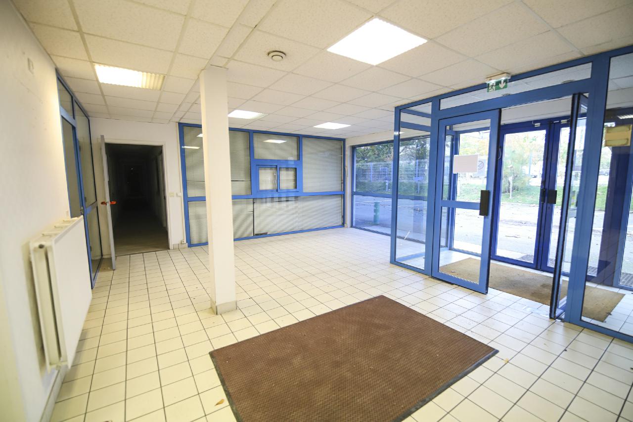 Local d'activité Domloup 7430m² Location local d'activité Domloup Ille-et-Vilaine OLACT2309338 17
